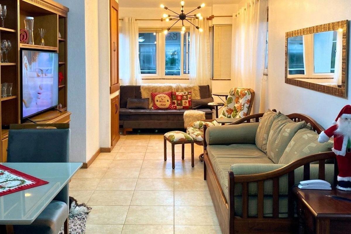 Apartamento No Residencial Village No Centro De Gramado, Com Piscina Aquecida E Hidromassagem Luaran gambar