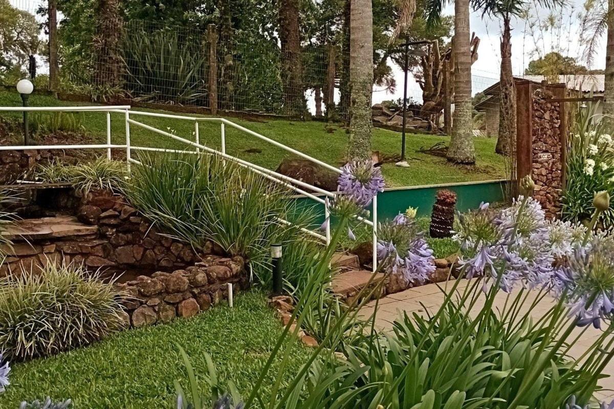 Apartamento No Residencial Village No Centro De Gramado, Com Piscina Aquecida E Hidromassagem Luaran gambar